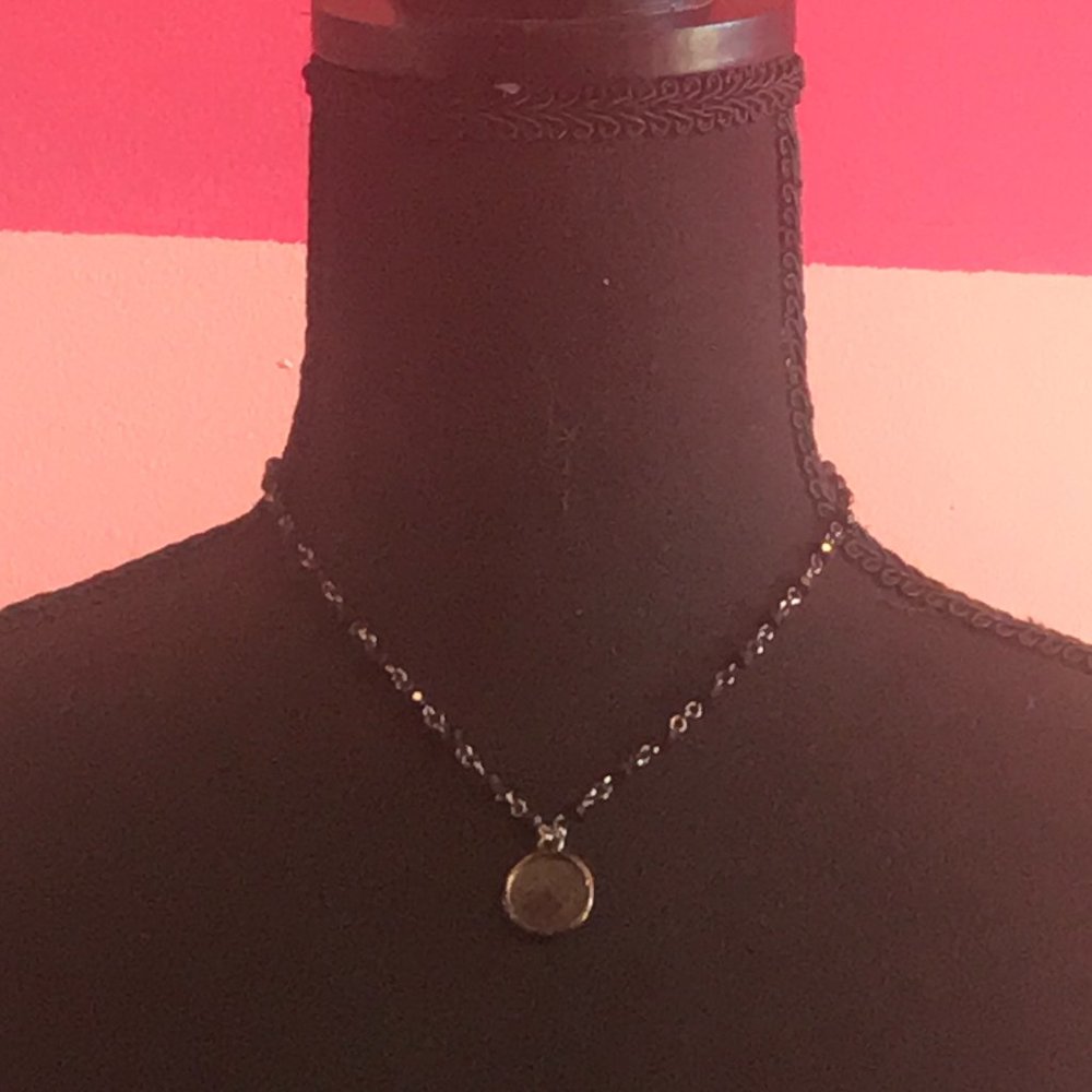 Black pearl link necklace